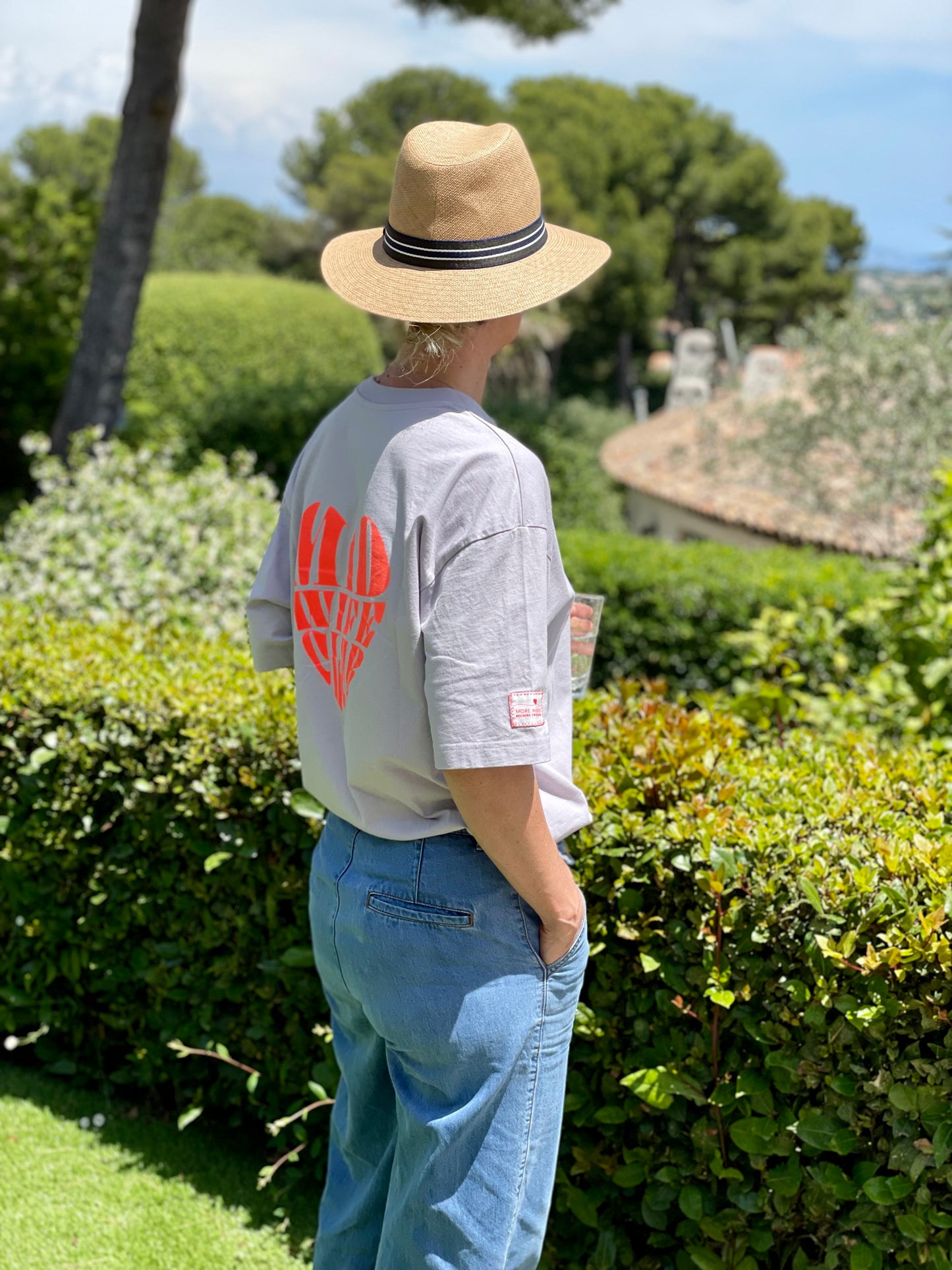 CASUAL OVERSIZE T-SHIRT