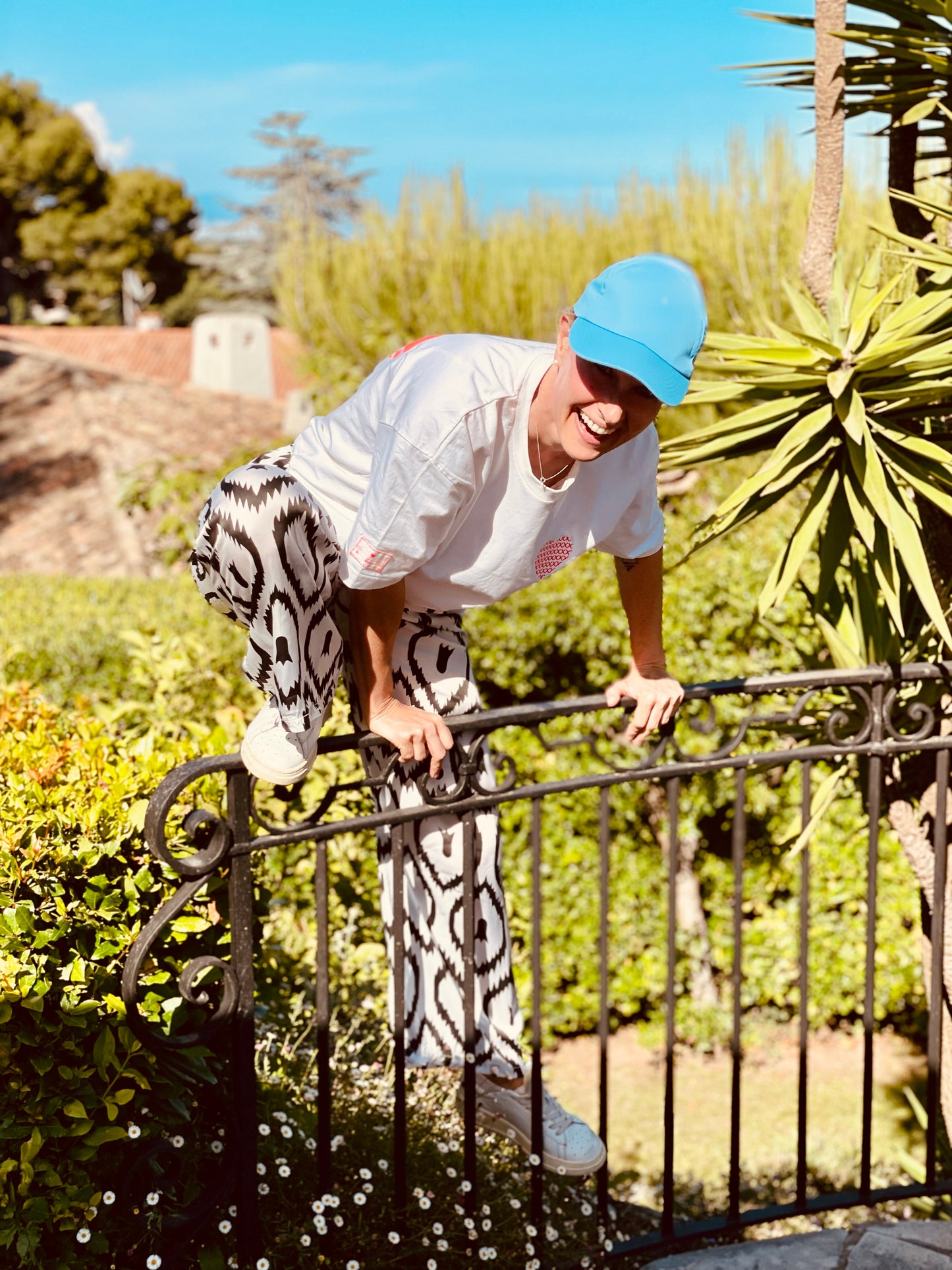 CASUAL OVERSIZE T-SHIRT